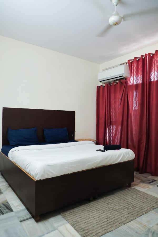 HOTEL GREEN VILLA - ANAND VIHAR NEW DELHI